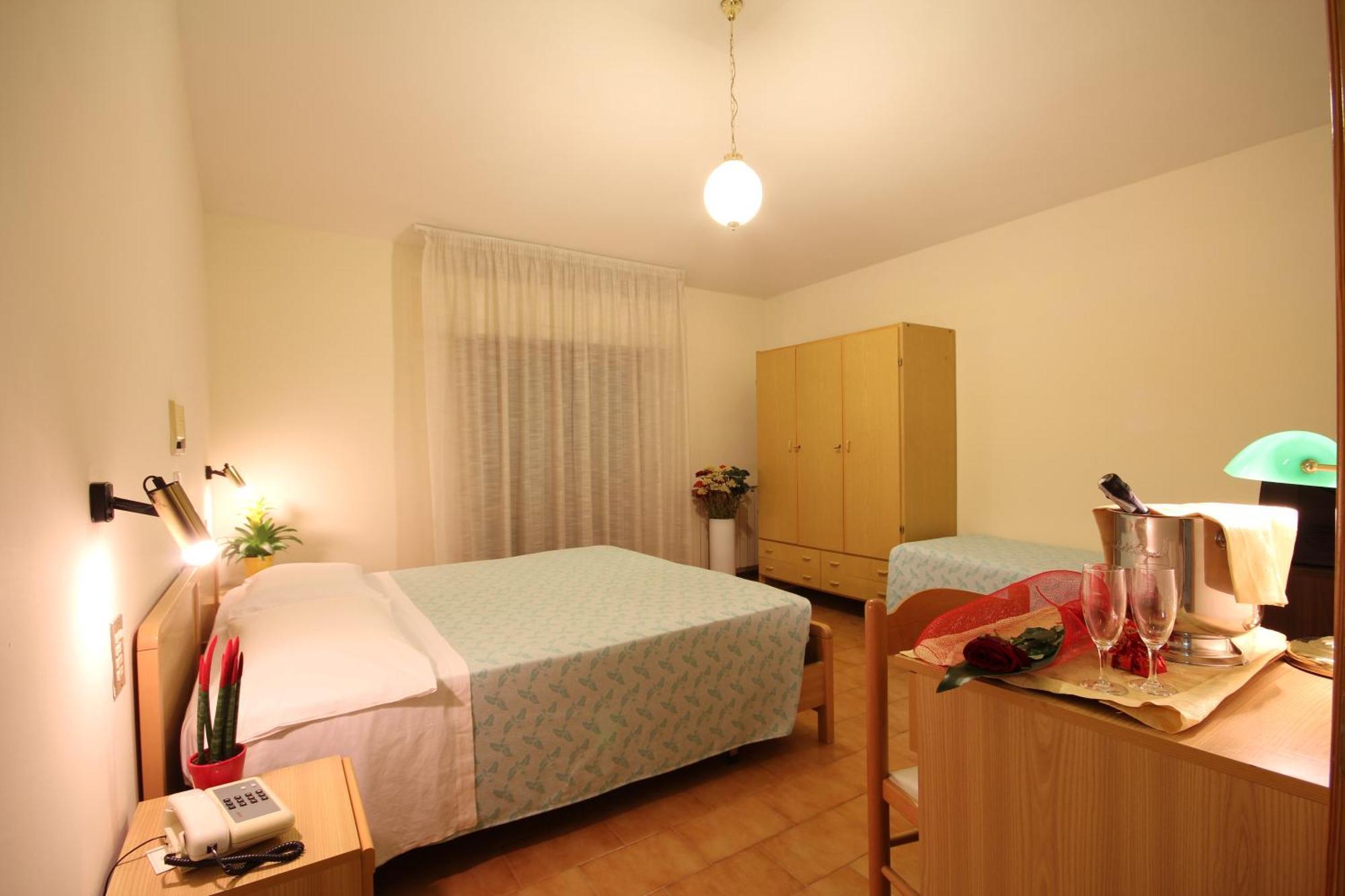 Hotel Villa Luca เคียนเชียโนแตร์เม ห้อง รูปภาพ